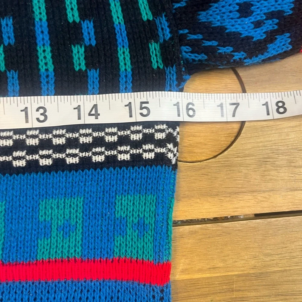 Kids Vintage Canyon River Blues Sweater size 10-12 Made in The USA - Picture 6 of 7